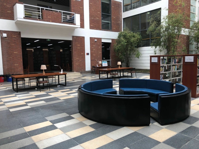 武汉科技大学图书馆.jpg